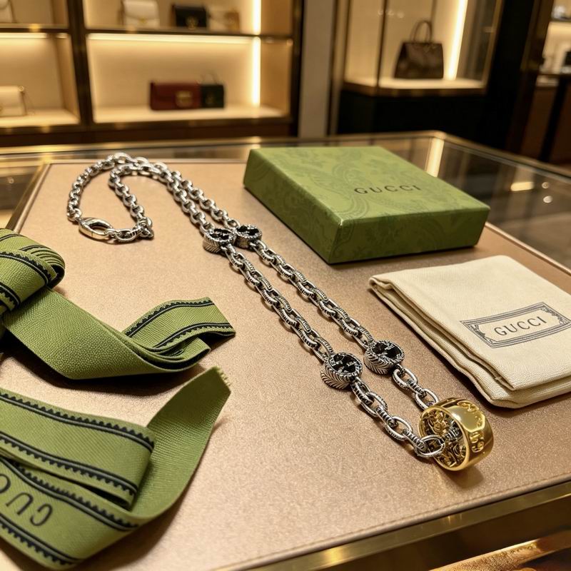 Gucci Necklace 06yxs117